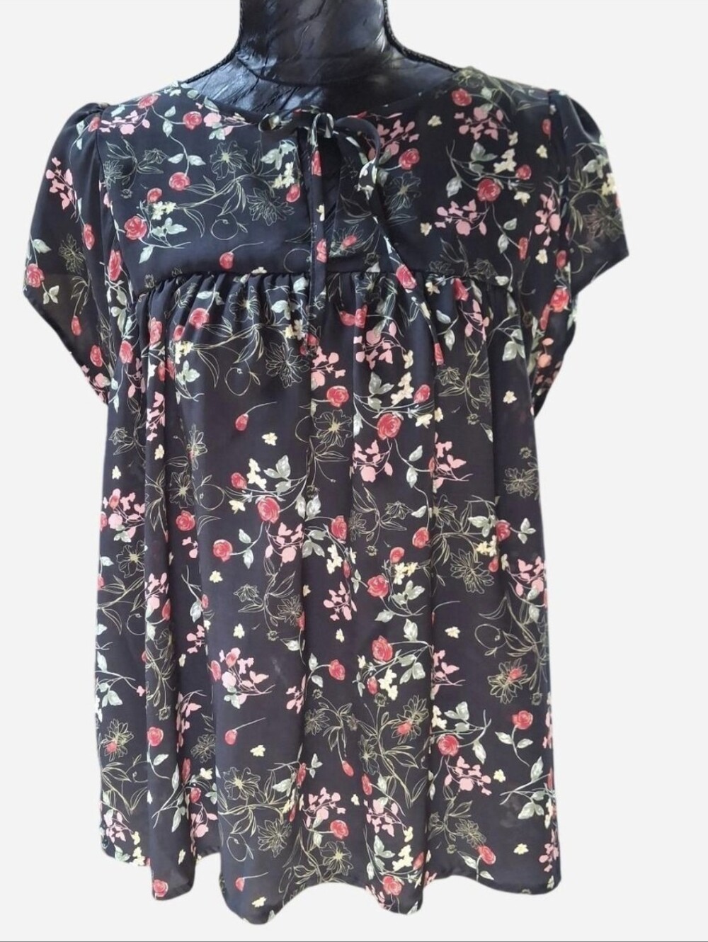 Sonja Betro Black Floral Babydoll Blouse Short Sleeve Tie V-Neck XL